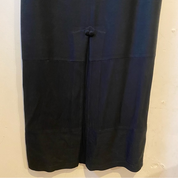 Studio 90 Subtle Stripped Straight Dress - Picture 3 of 11